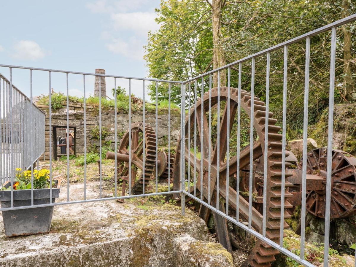 セント・オーステル Water Wheelsヴィラ エクステリア 写真